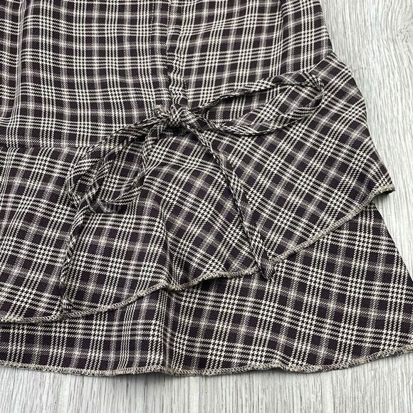 Shein Women's Plaid Pattern Ruffle Hem Tweed Skirt Black Medium - Picture 3 of 10
